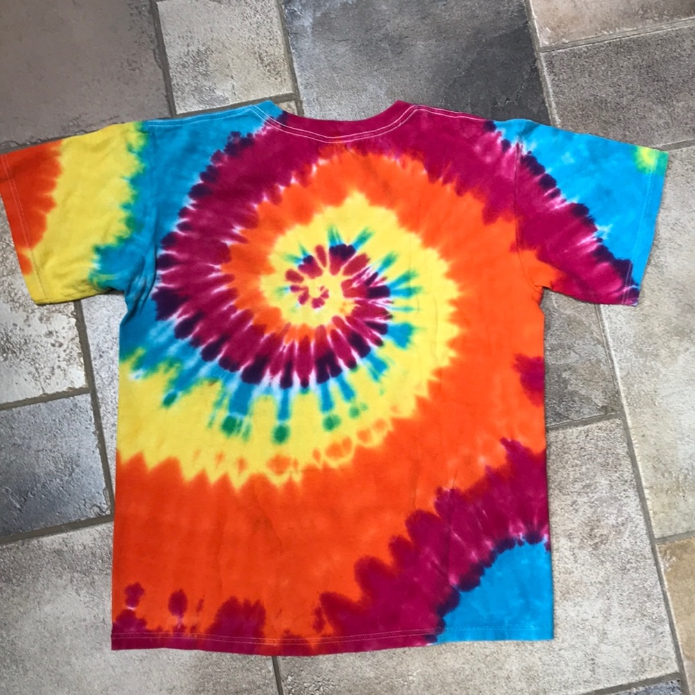 Back of T-shirt/coverup/pj top